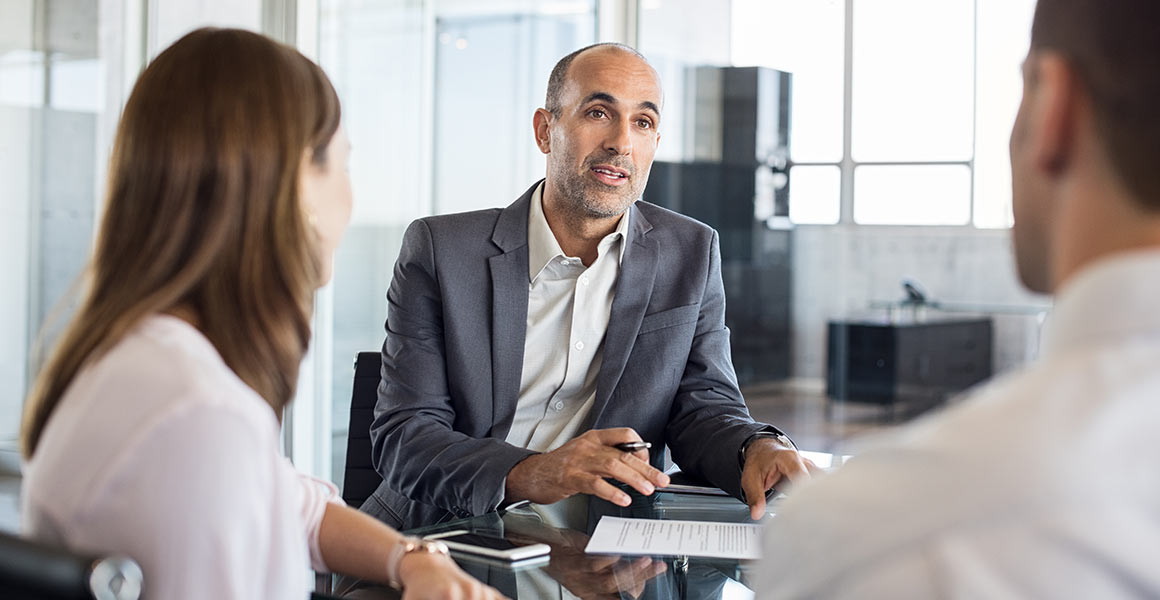 14 Questions to Ask a Financial Advisor in Your First Meeting